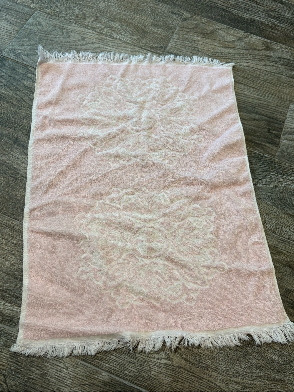 Vintage‎ MCM Sears Cotron Hand Towel Pink Floral 1970s Fringe 16x23
